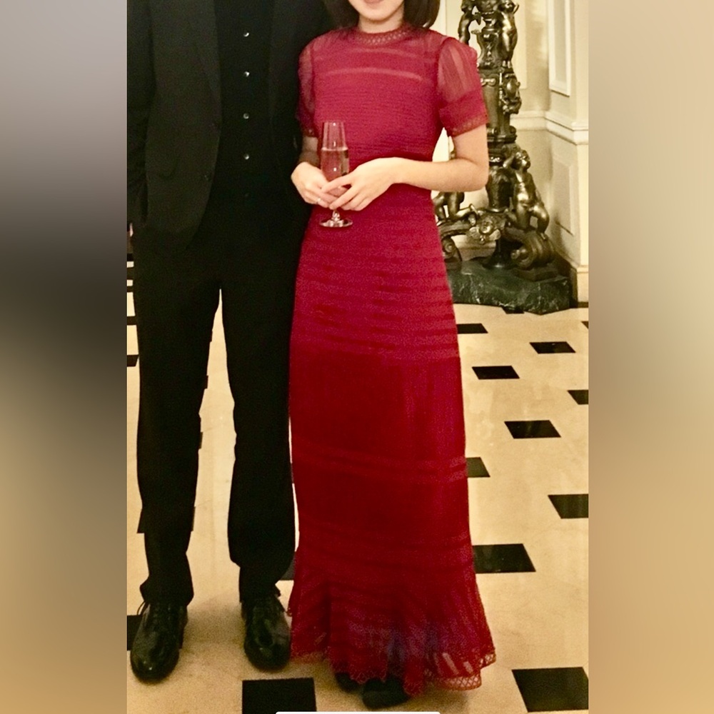 Foxiedox Red Sleeve Gown